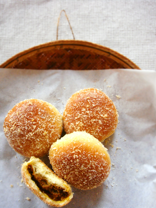 Curry Buns Curry Buns