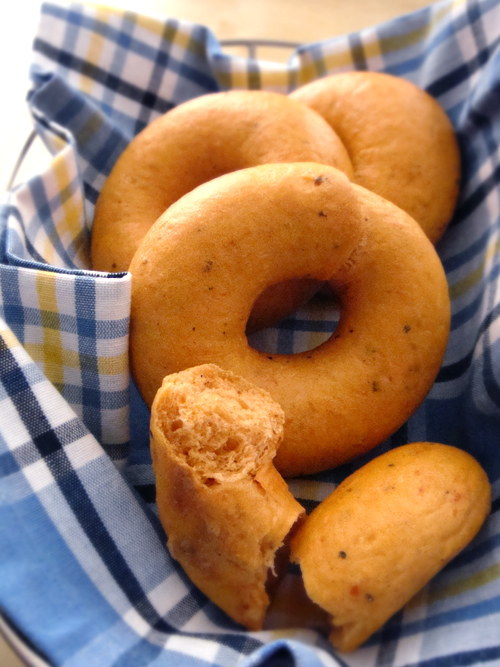 Tomato Black Pepper Bagel Tomato Black Pepper Bagel